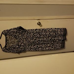 Size 3X black and white dress no tag